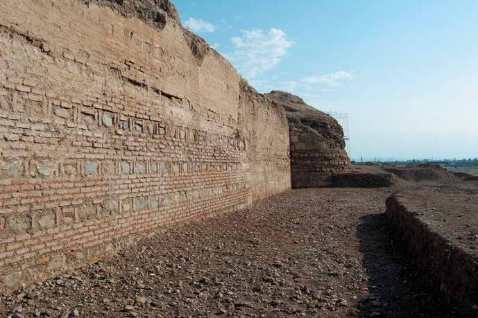 Východní zeď městské pevnosti v Šamkiru